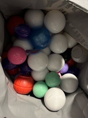 FREE mystery ball with every purchase 🎊🧶♥️💛🧡🩷⭐️
